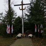 krzyż Solidarności przy kościele pw. Trójcy Przenajświętszej
